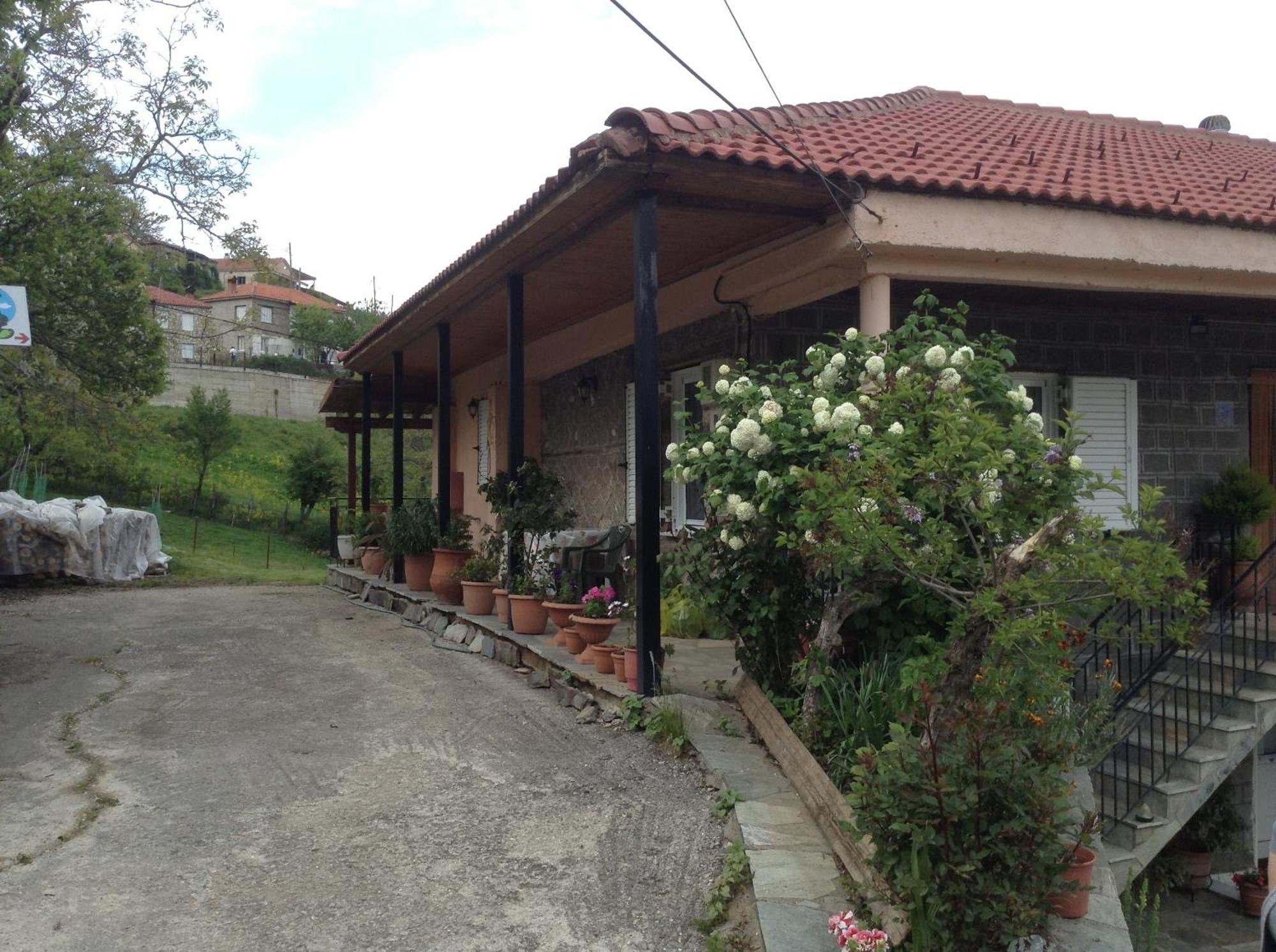 Guesthouse Lamprini Neochori  Exterior photo